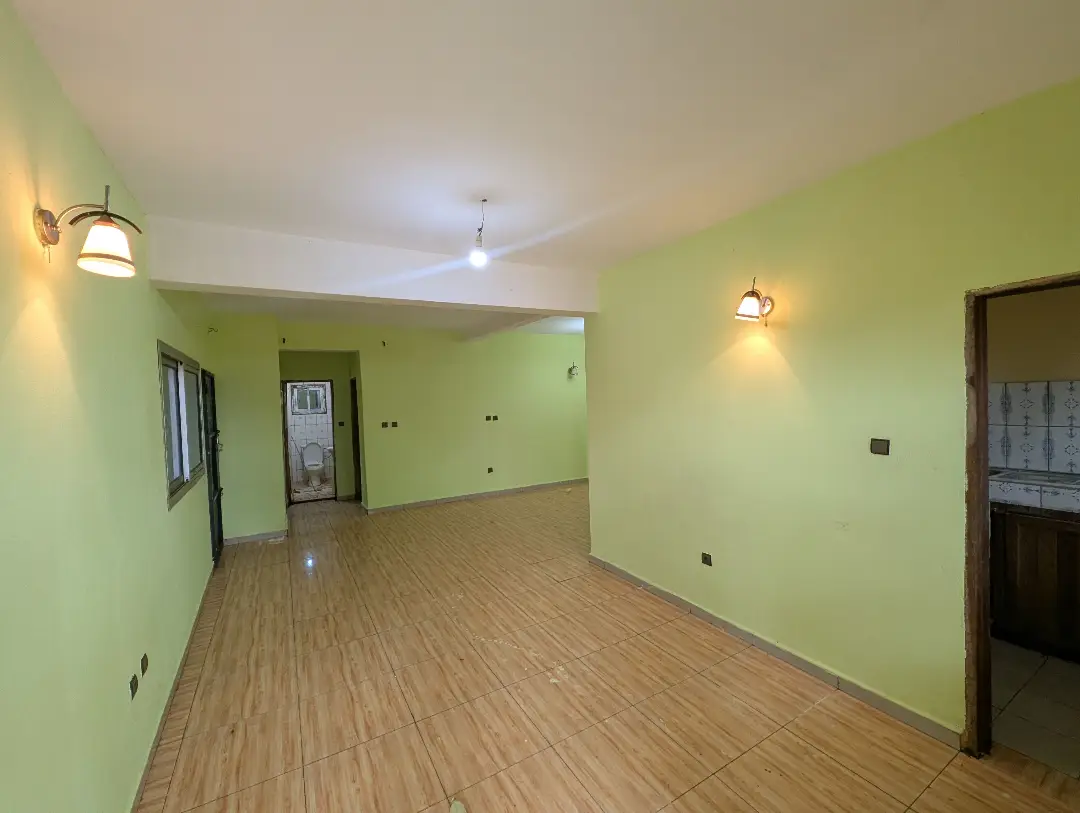 Appartement moderne à louer à Bafoussam 1ere Eveche - Image 3