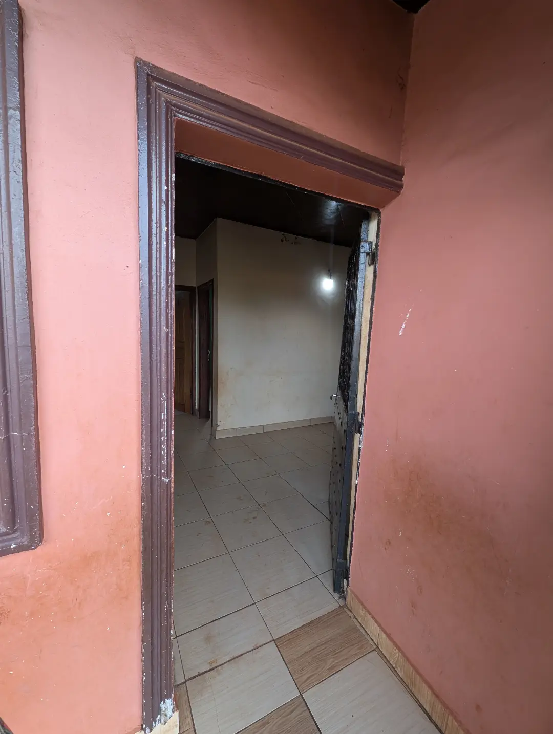 Appartement moderne à louer à Bafoussam Marche Bipmop - Image 3