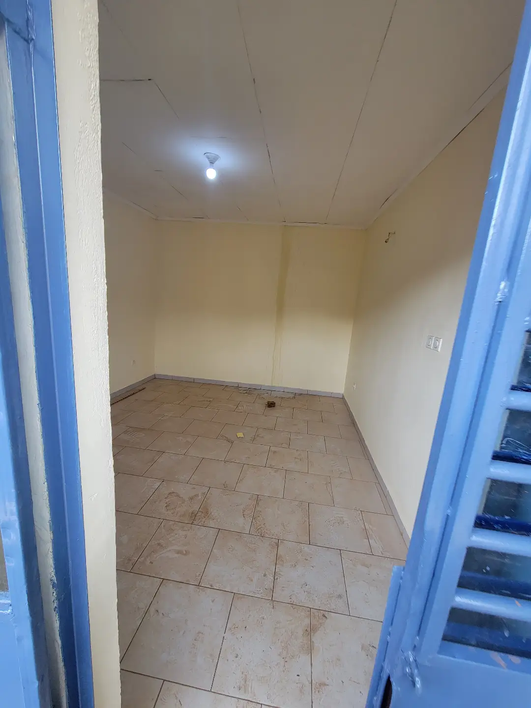 Appartement moderne à louer à Bafoussam Tamdja - Image 3