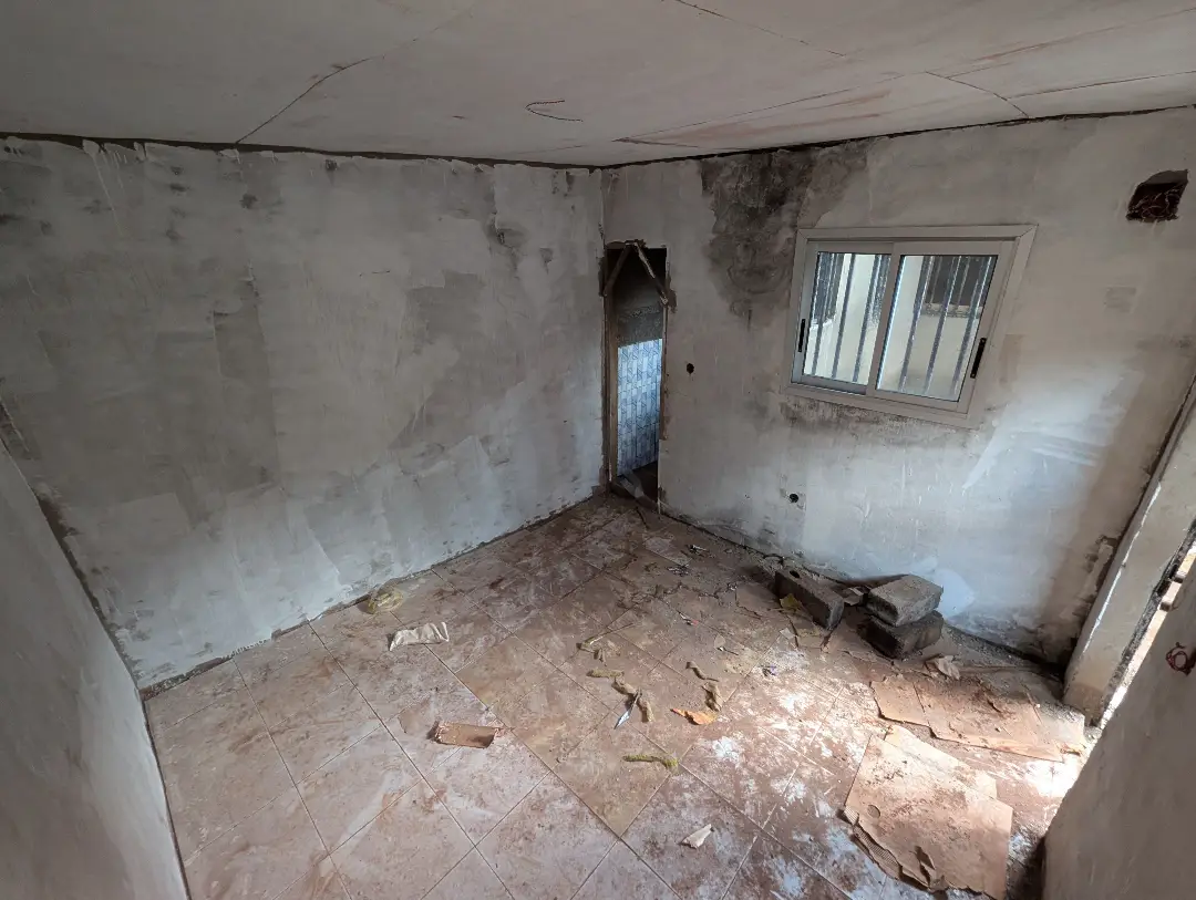 Chambre moderne à louer à Bafoussam Pharmacie Binam - Image 3