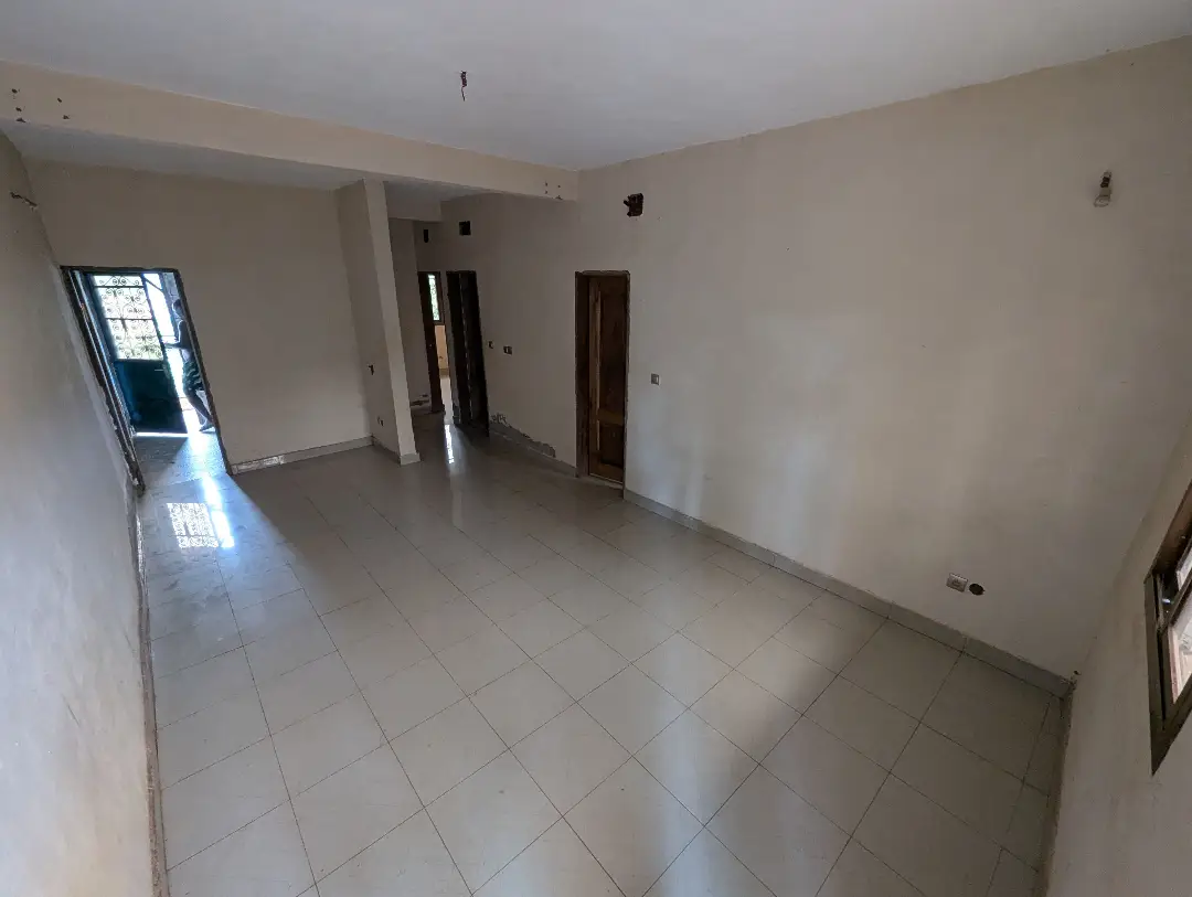 Appartement moderne à louer à Bafoussam Toket - Image 3