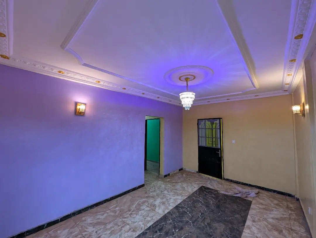 Studio moderne à louer à Bafoussam Nouvelle Cathedrale - Image 3