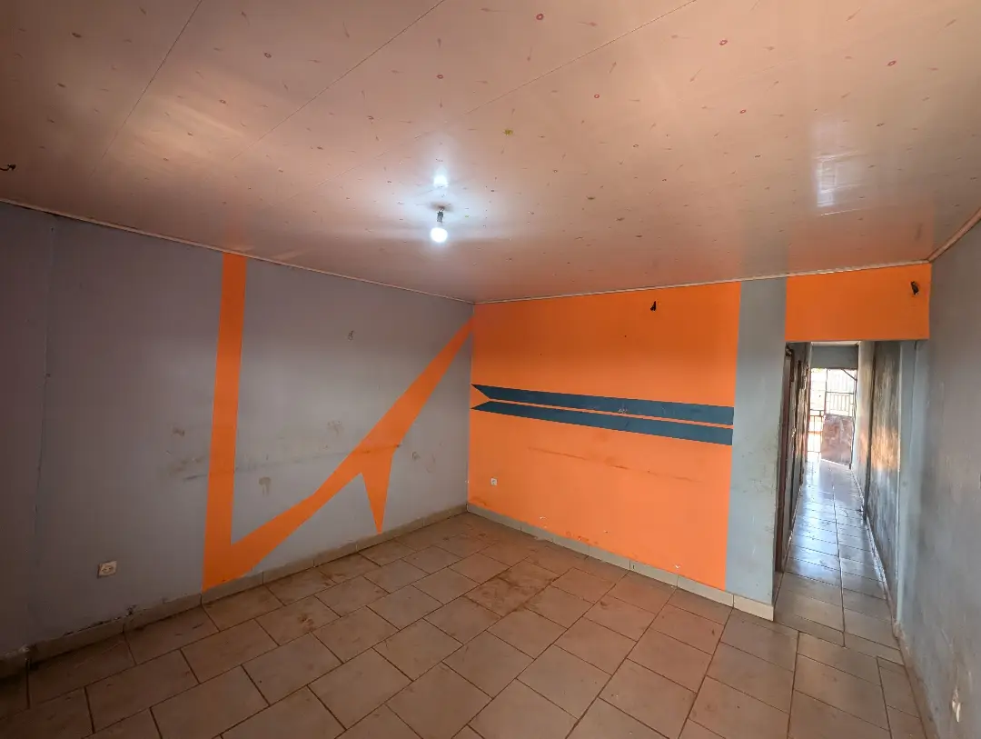 Appartement moderne à louer à Bafoussam Stade Municipal - Image 3