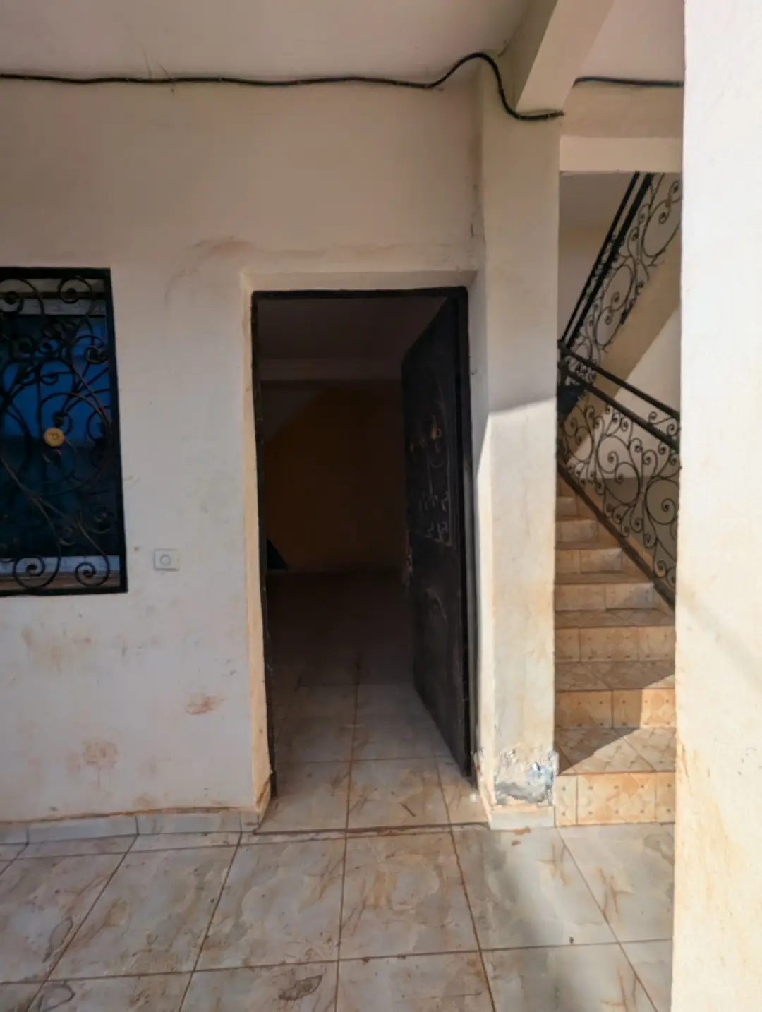 Appartement moderne à louer à Bafoussam Maeture - Image 3