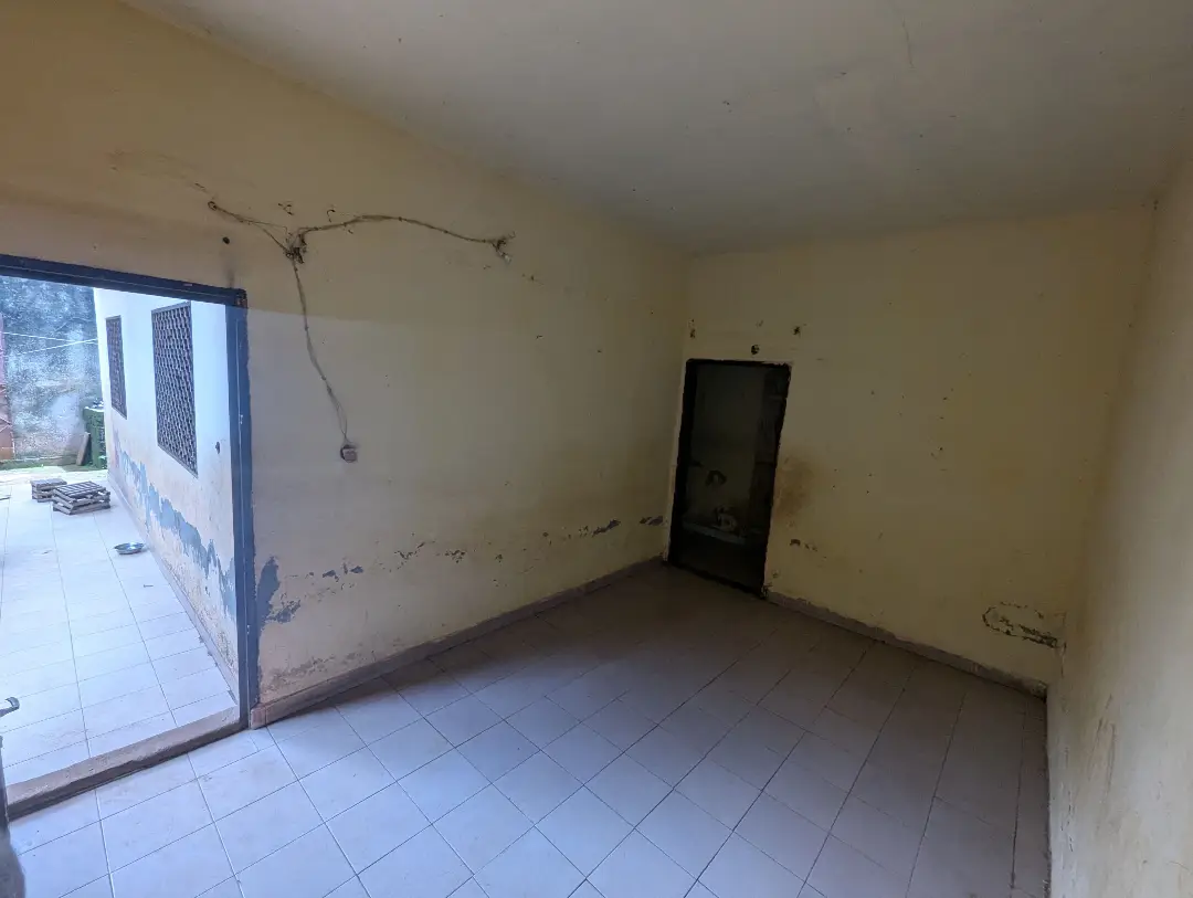 Appartement moderne à louer à Bafoussam Ancien Depot Guinness - Image 3