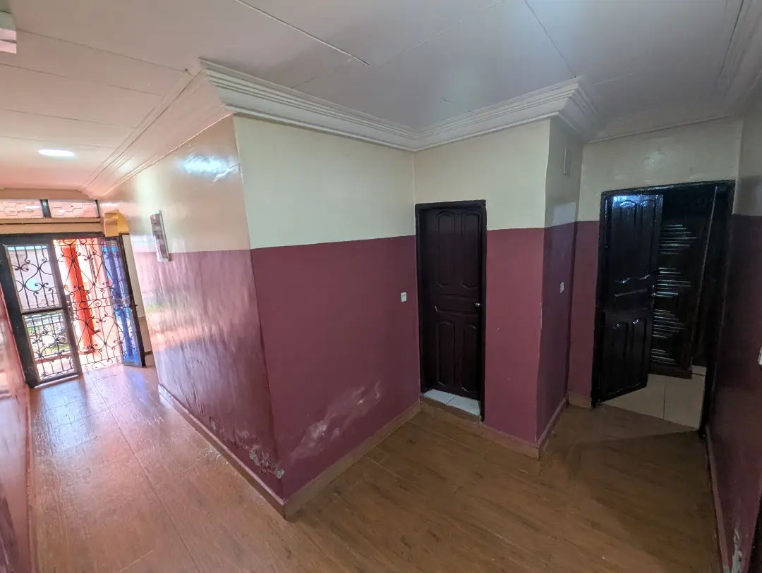 Appartement moderne à louer à Bafoussam Explosif - Image 31