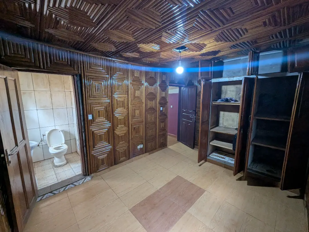 Appartement moderne à louer à Bafoussam Explosif - Image 34