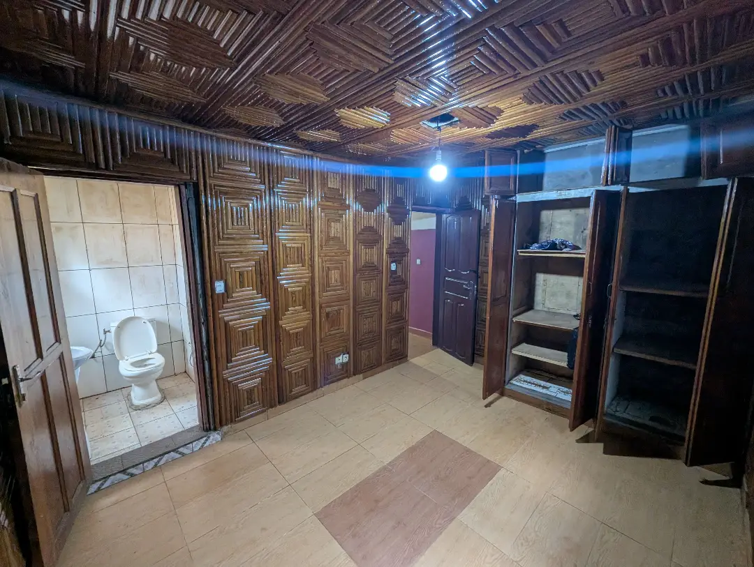 Appartement moderne à louer à Bafoussam Explosif - Image 35