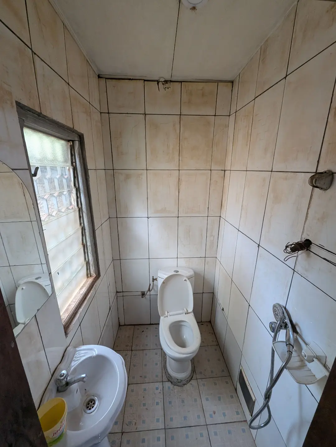 Appartement moderne à louer à Bafoussam Explosif - Image 36