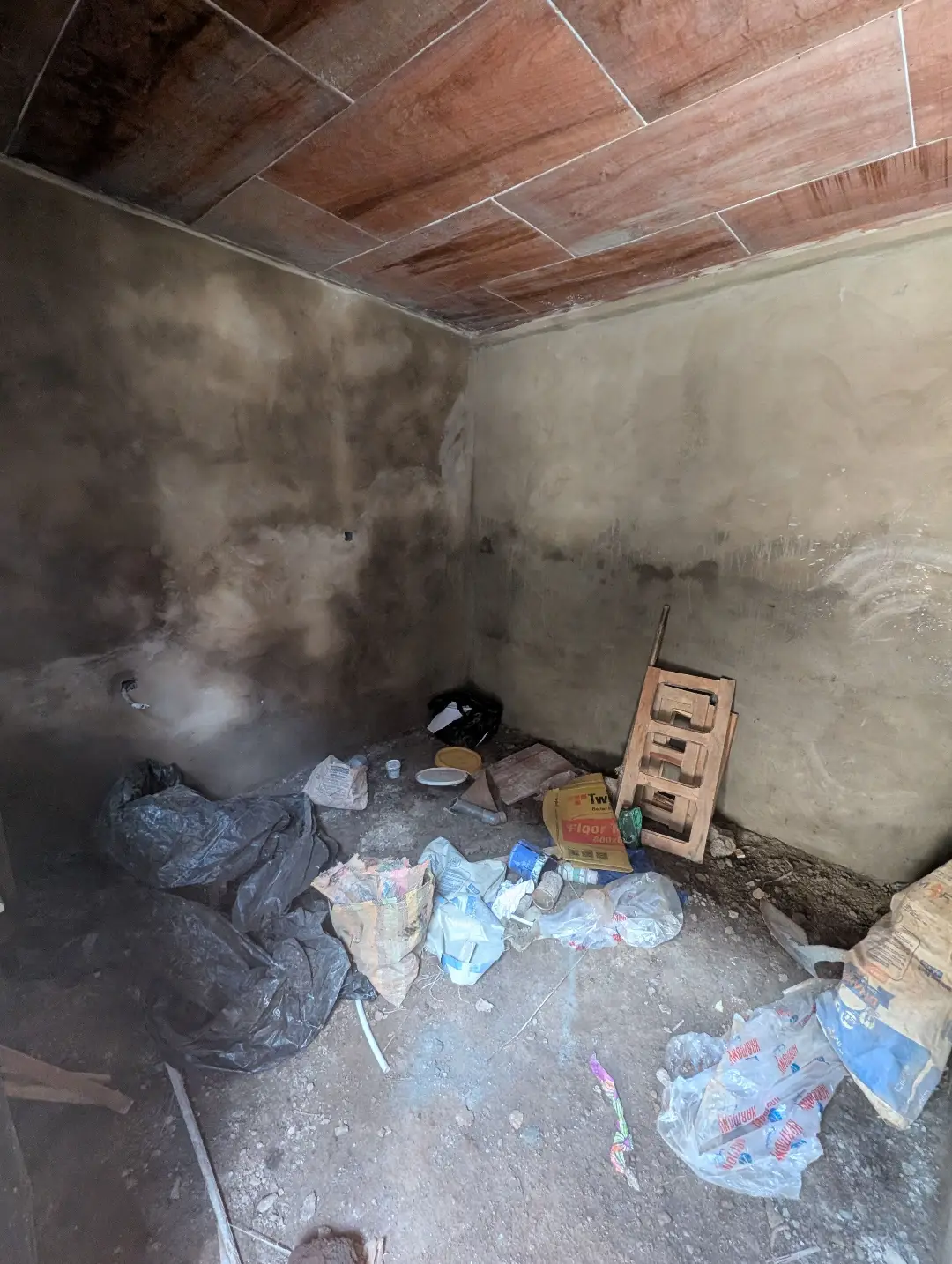Chambre moderne à louer à Bafoussam Explosif - Image 4