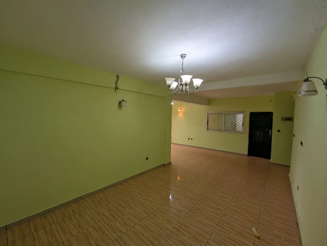 Appartement moderne à louer à Bafoussam 1ere Eveche - Image 4