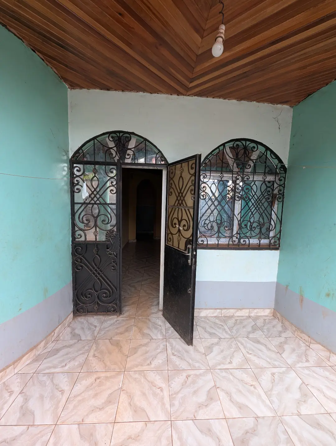 Appartement moderne à louer à Bafoussam Madelon - Image 4