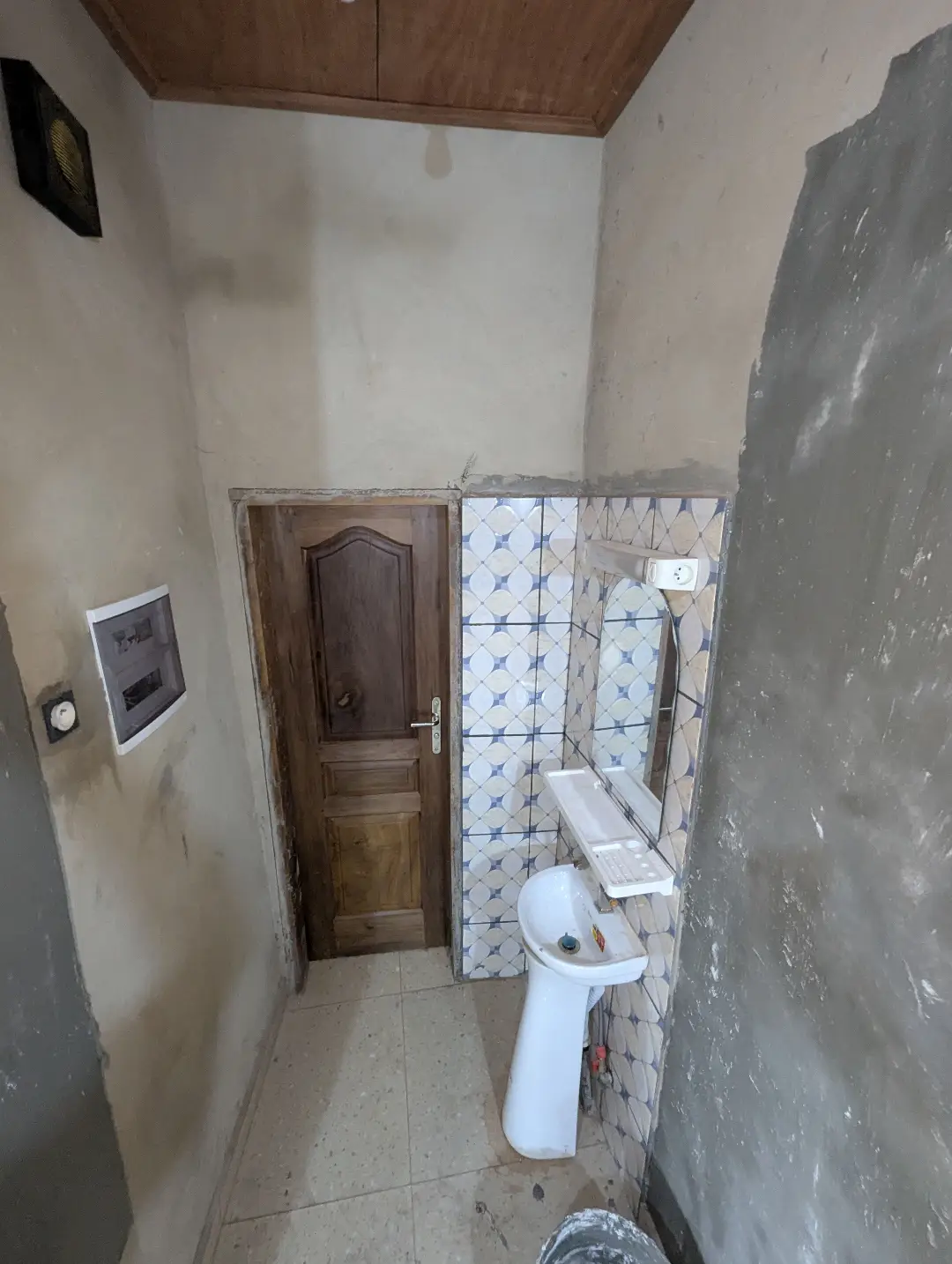 Chambre moderne à louer à Bafoussam Tougang Ville - Image 4