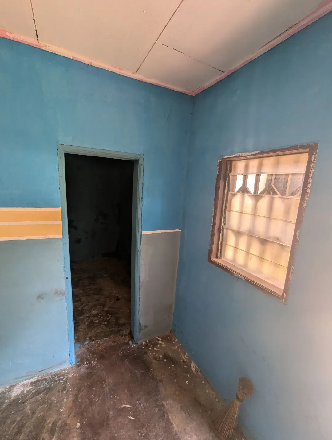Studio moderne à louer à Bafoussam Tyo Ville - Image 4