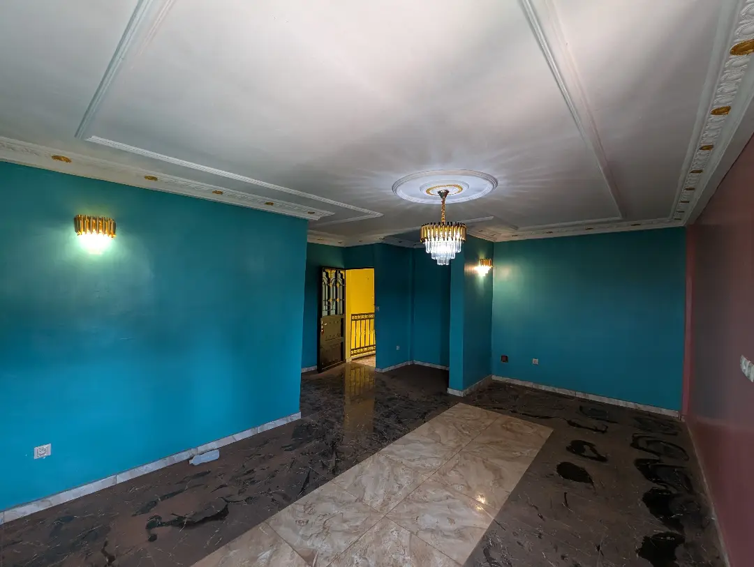 Appartement moderne à louer à Bafoussam Nouvelle Cathedrale - Image 4