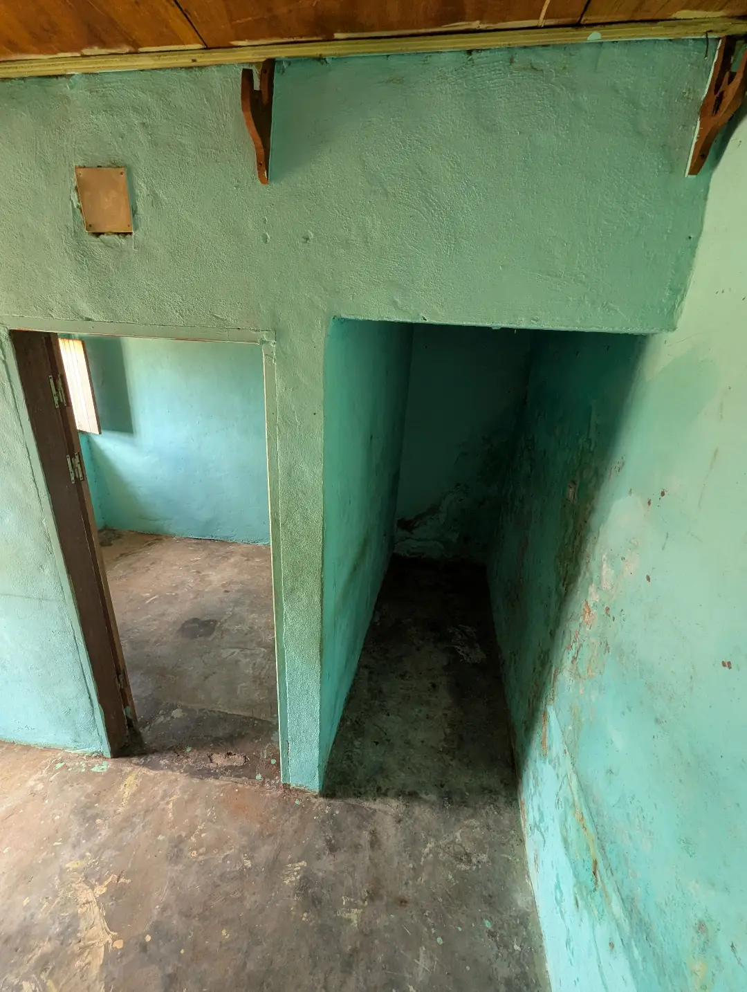 Studio moderne à louer à Bafoussam Djeumoun - Image 4