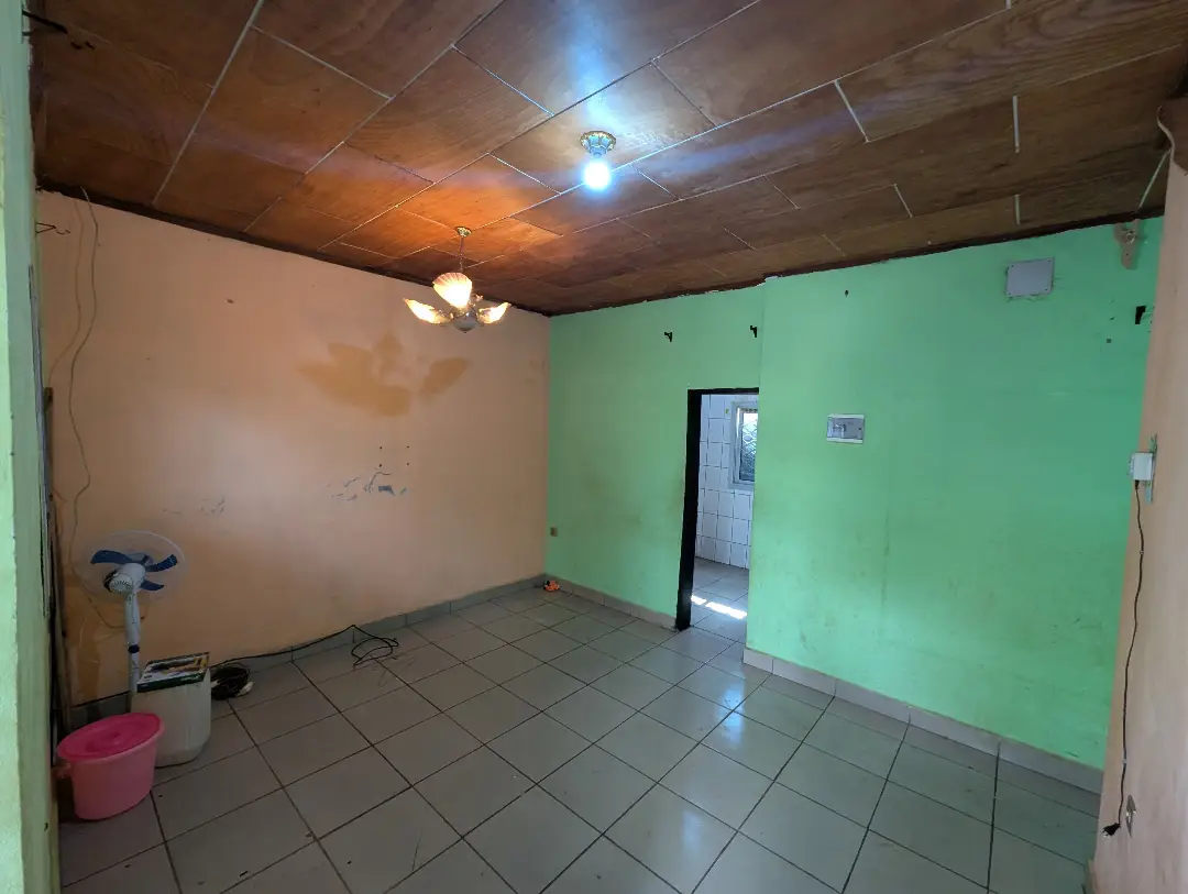 Appartement moderne à louer à Bafoussam Boulevard Eveche - Image 4