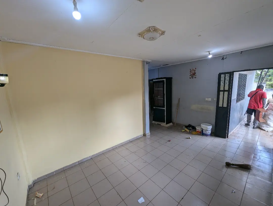 Appartement moderne à louer à Bafoussam Kouongouo - Image 4