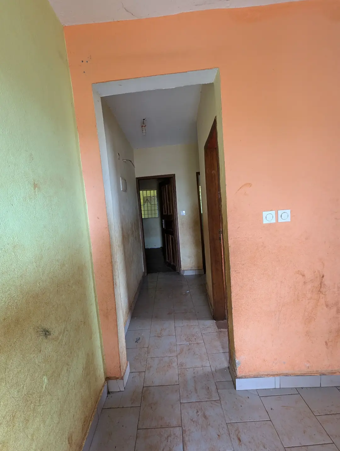 Appartement moderne à louer à Bafoussam Toungang Ville - Image 4