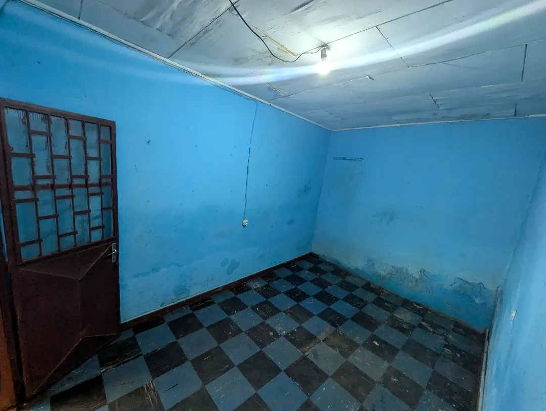 Chambre moderne à louer à Bafoussam Socada - Image 4