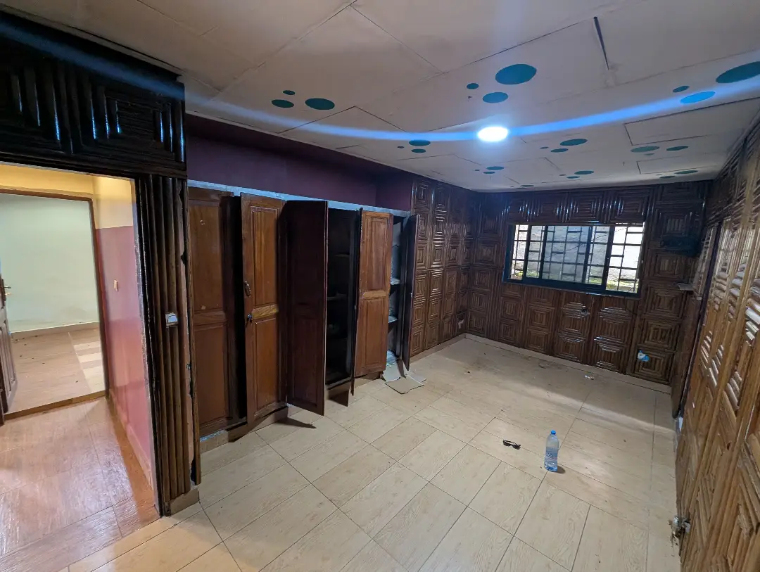 Appartement moderne à louer à Bafoussam Explosif - Image 44