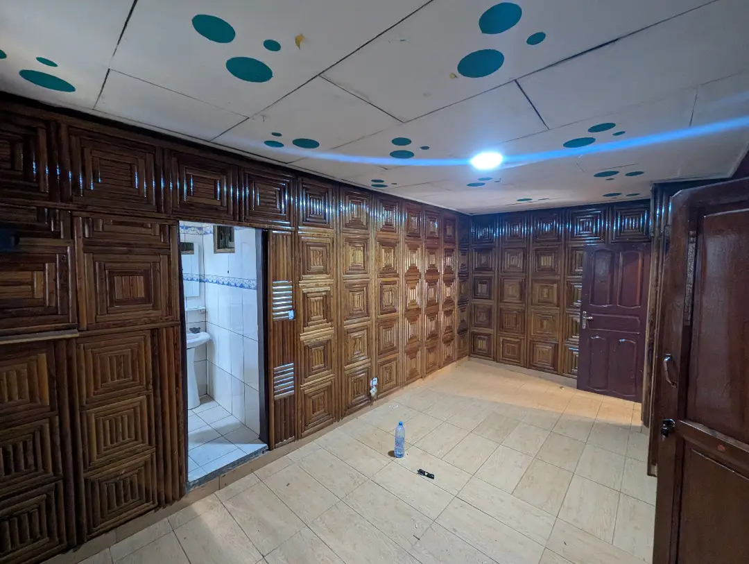 Appartement moderne à louer à Bafoussam Explosif - Image 45
