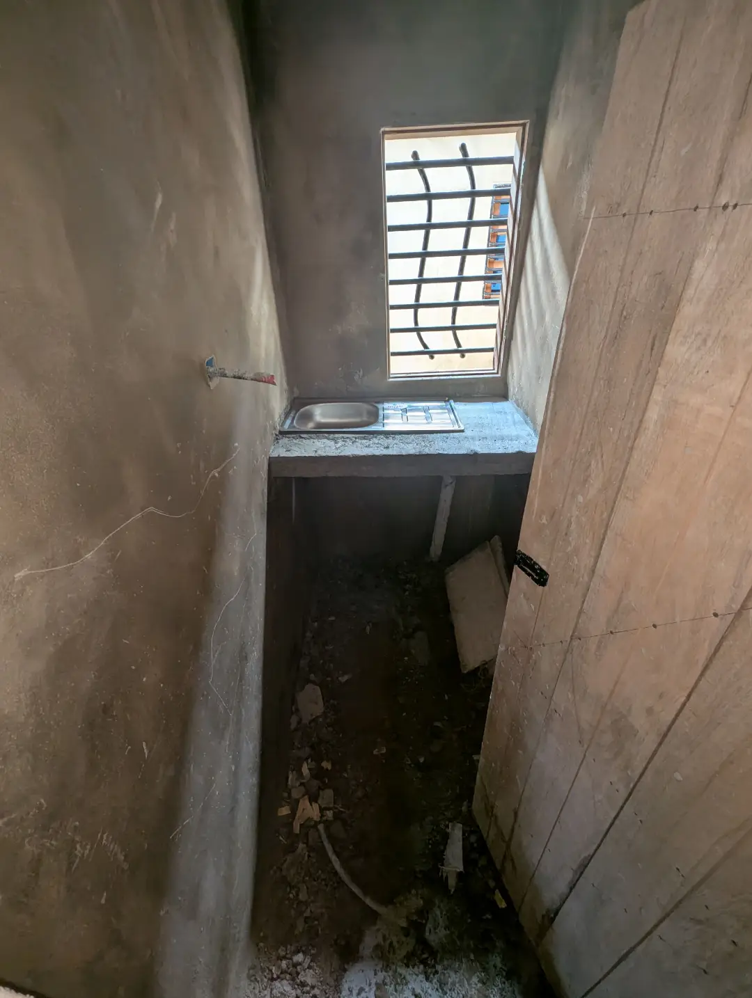 Chambre moderne à louer à Bafoussam Explosif - Image 5