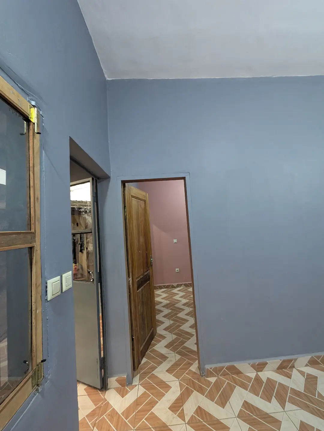 Studio moderne à louer à Bafoussam Toutou Bar - Image 5