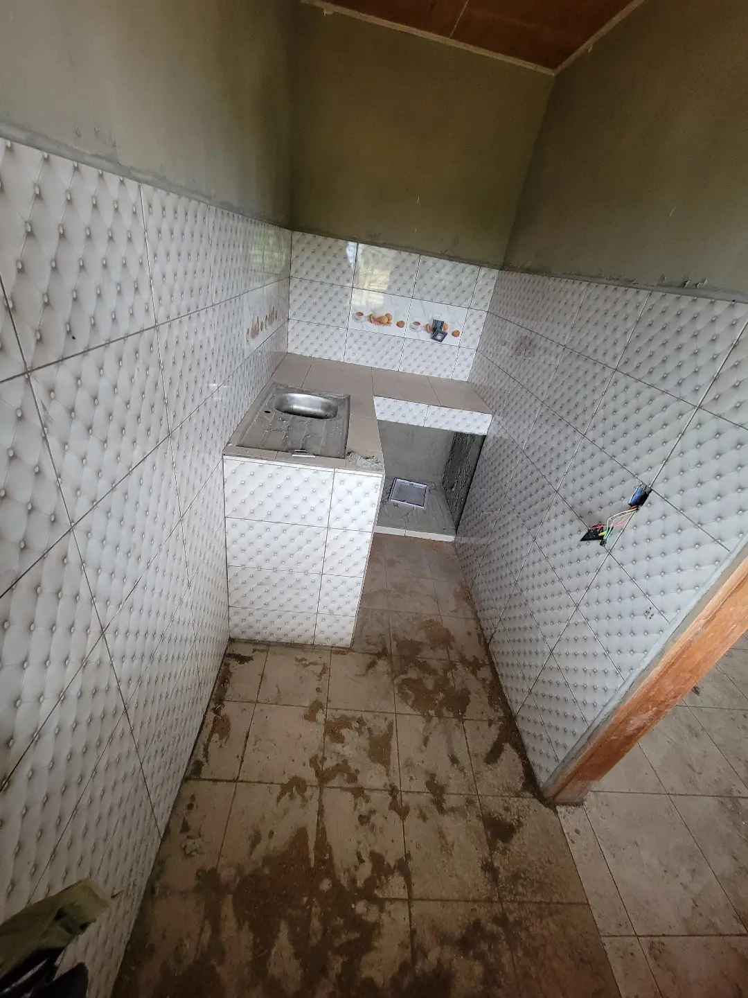 Studio moderne à louer à Bafoussam Ngouache I - Image 5