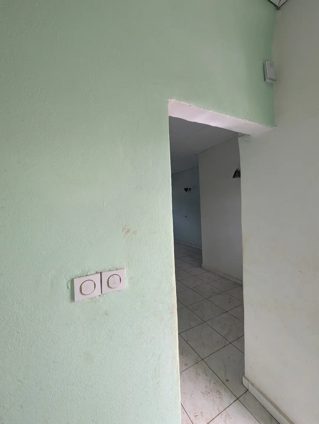 Appartement moderne à louer à Bafoussam Serie Takam - Image 5