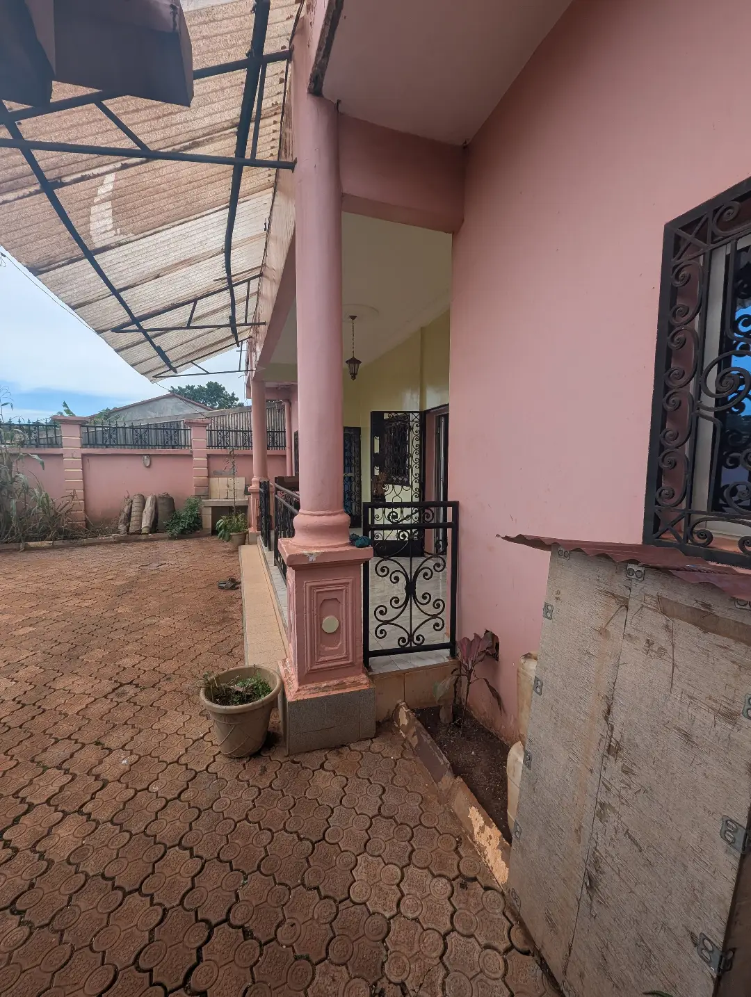 Appartement moderne à louer à Bafoussam Voltaire - Image 5