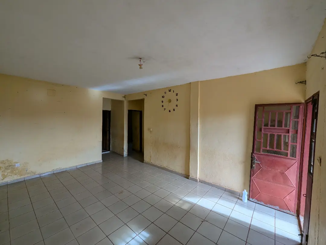 Appartement moderne à louer à Bafoussam Depot Petrolier - Image 5