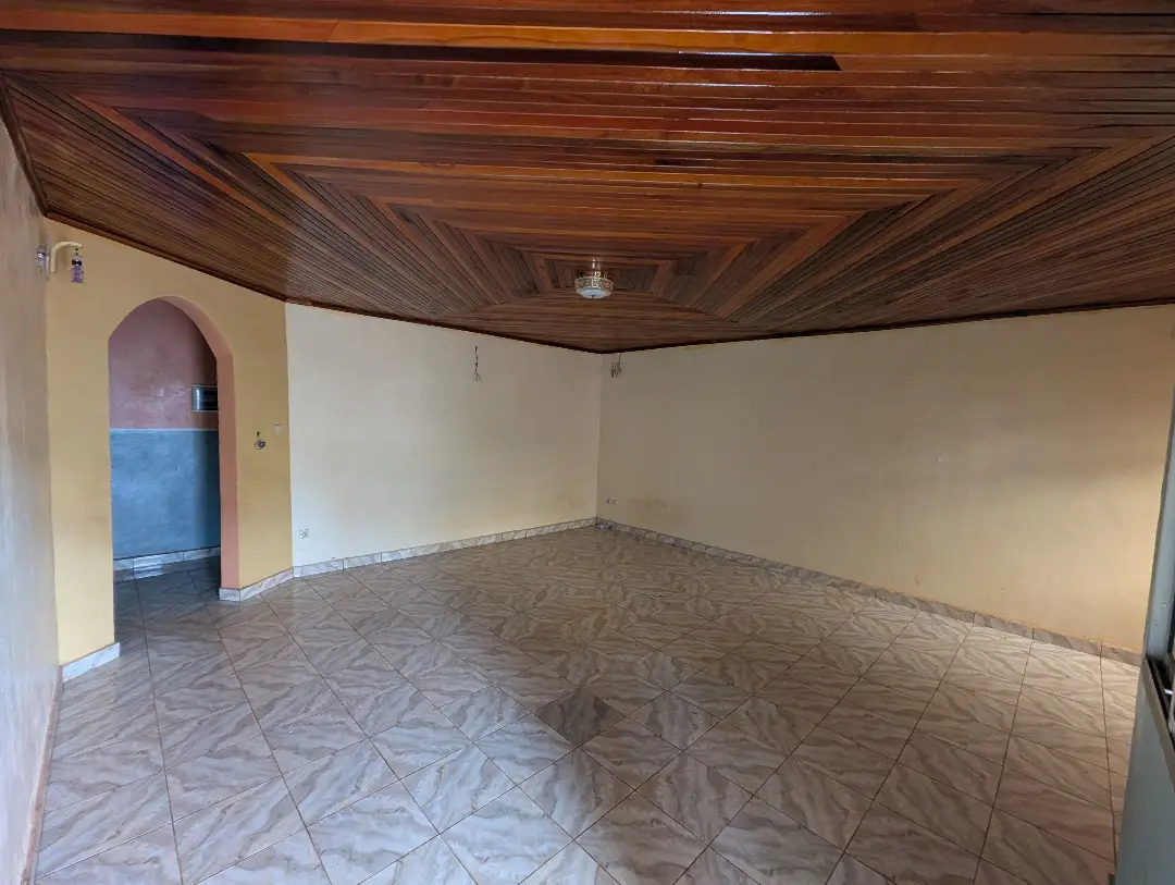 Appartement moderne à louer à Bafoussam Madelon - Image 5