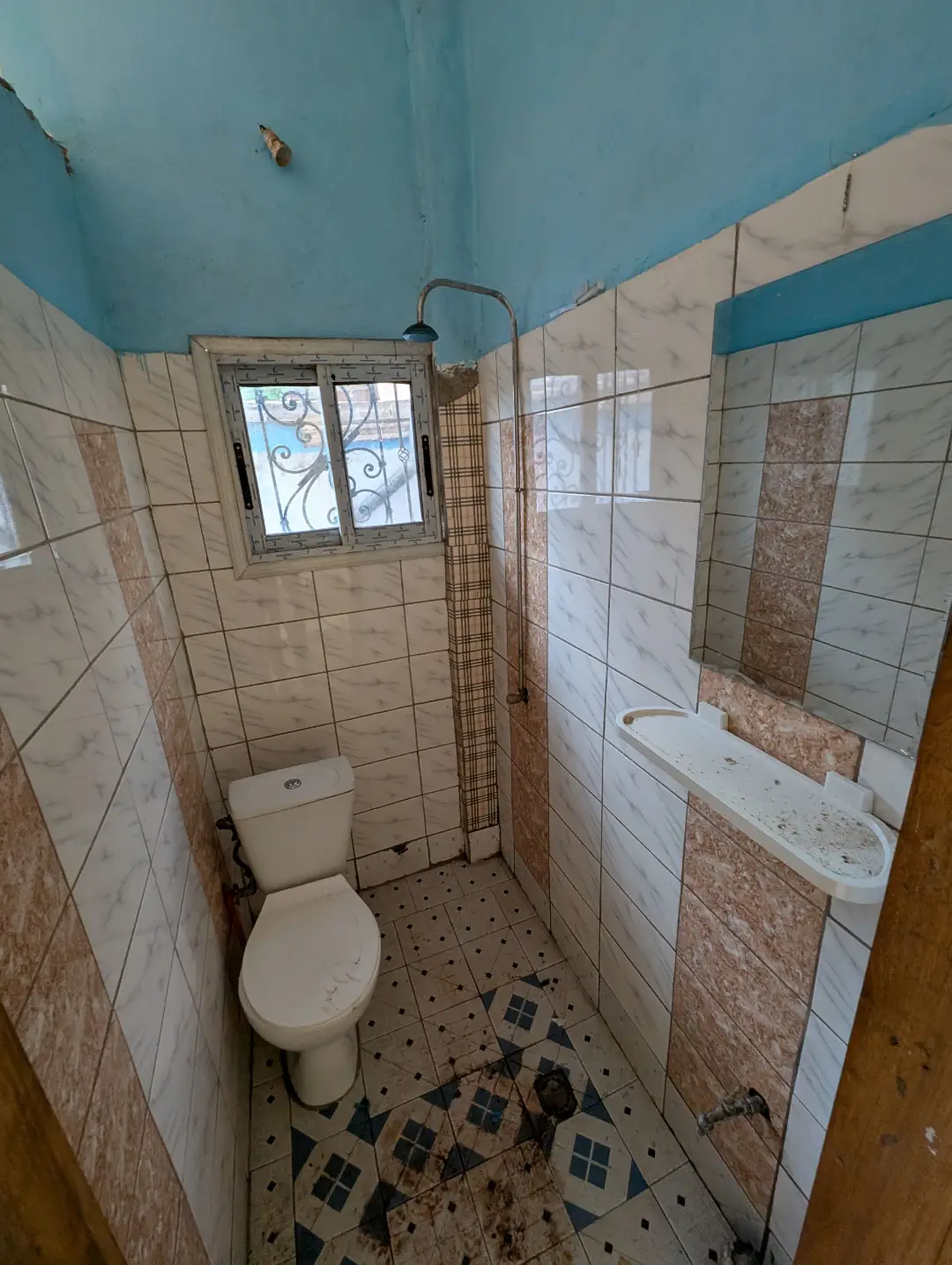 Chambre moderne à louer à Bafoussam Pont Du Stade - Image 5