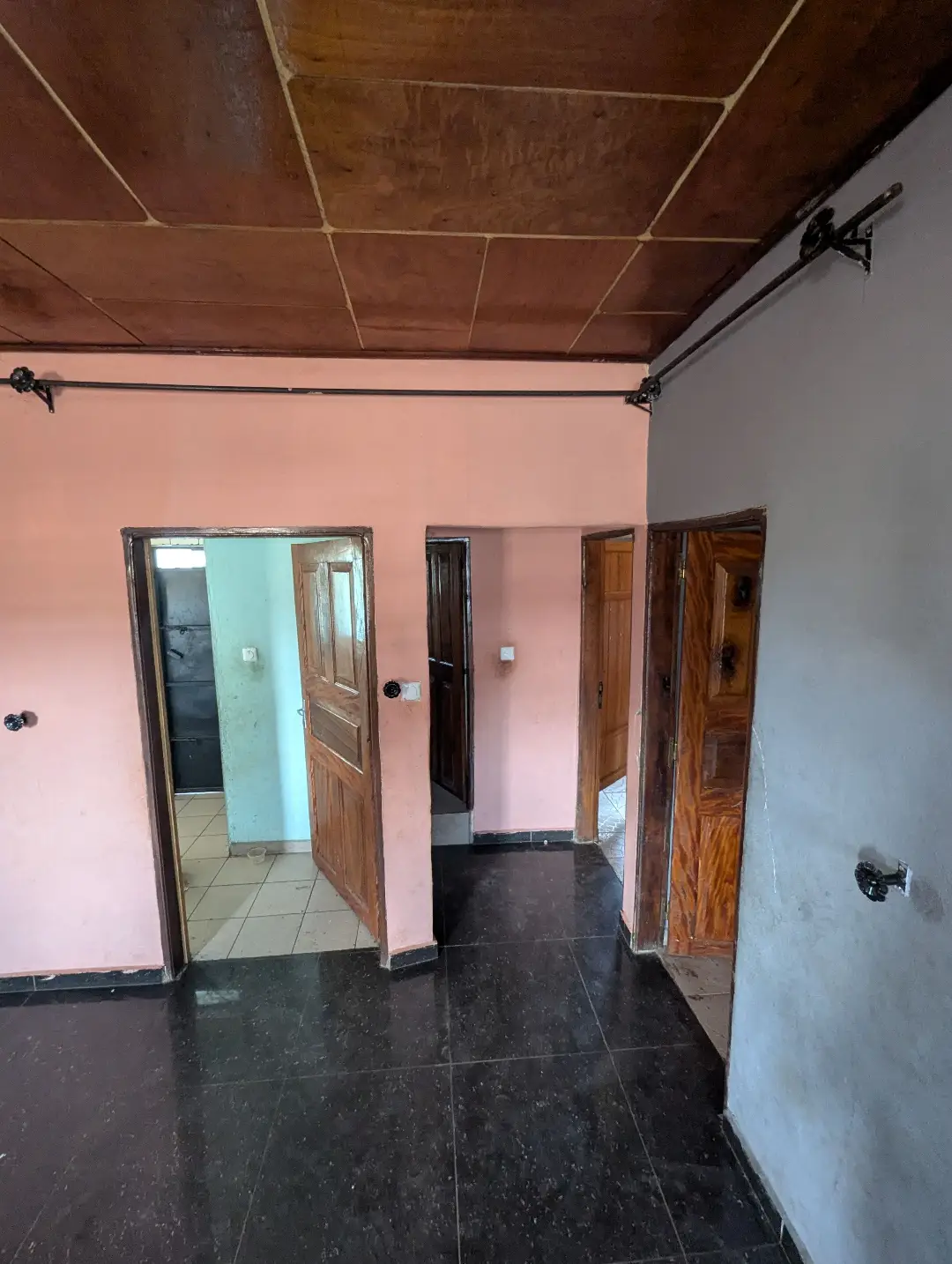 Appartement moderne à louer à Bafoussam Marche Casa - Image 5
