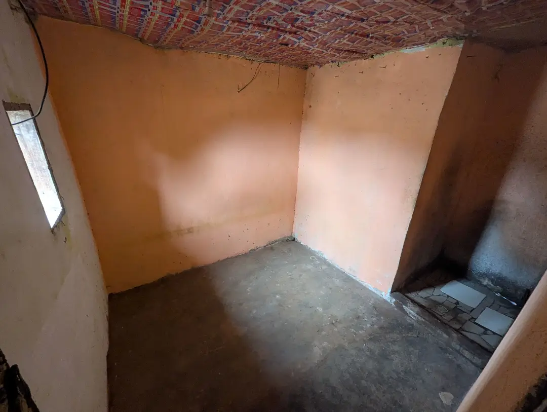 Studio moderne à louer à Bafoussam Mairie Rural - Image 5