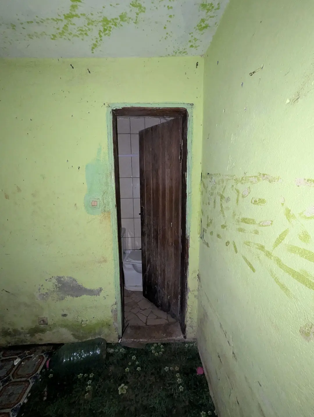 Chambre moderne à louer à Bafoussam Palace - Image 5