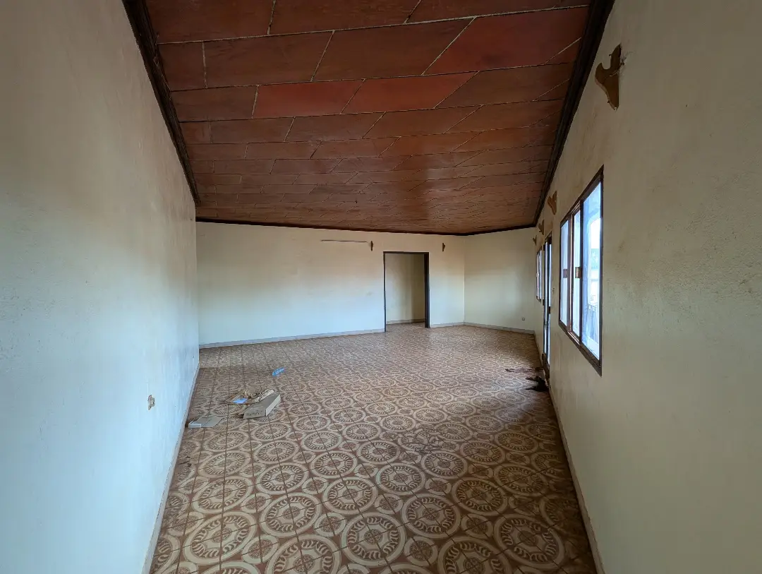 Appartement moderne à louer à Bafoussam Total D'en Bas - Image 5