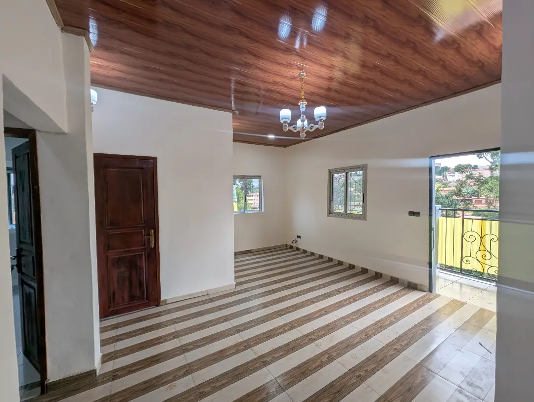 Appartement moderne à louer à Bafoussam Escadron - Image 5