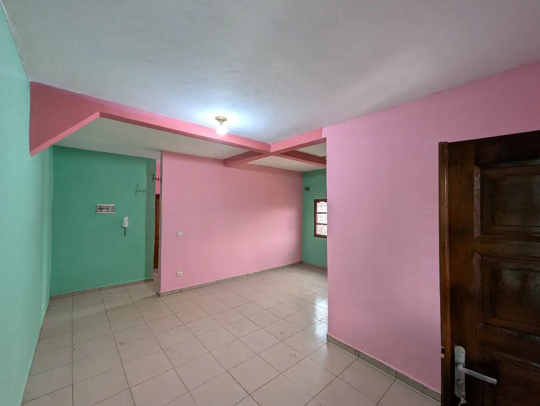 Appartement moderne à louer à Bafoussam Socada - Image 5