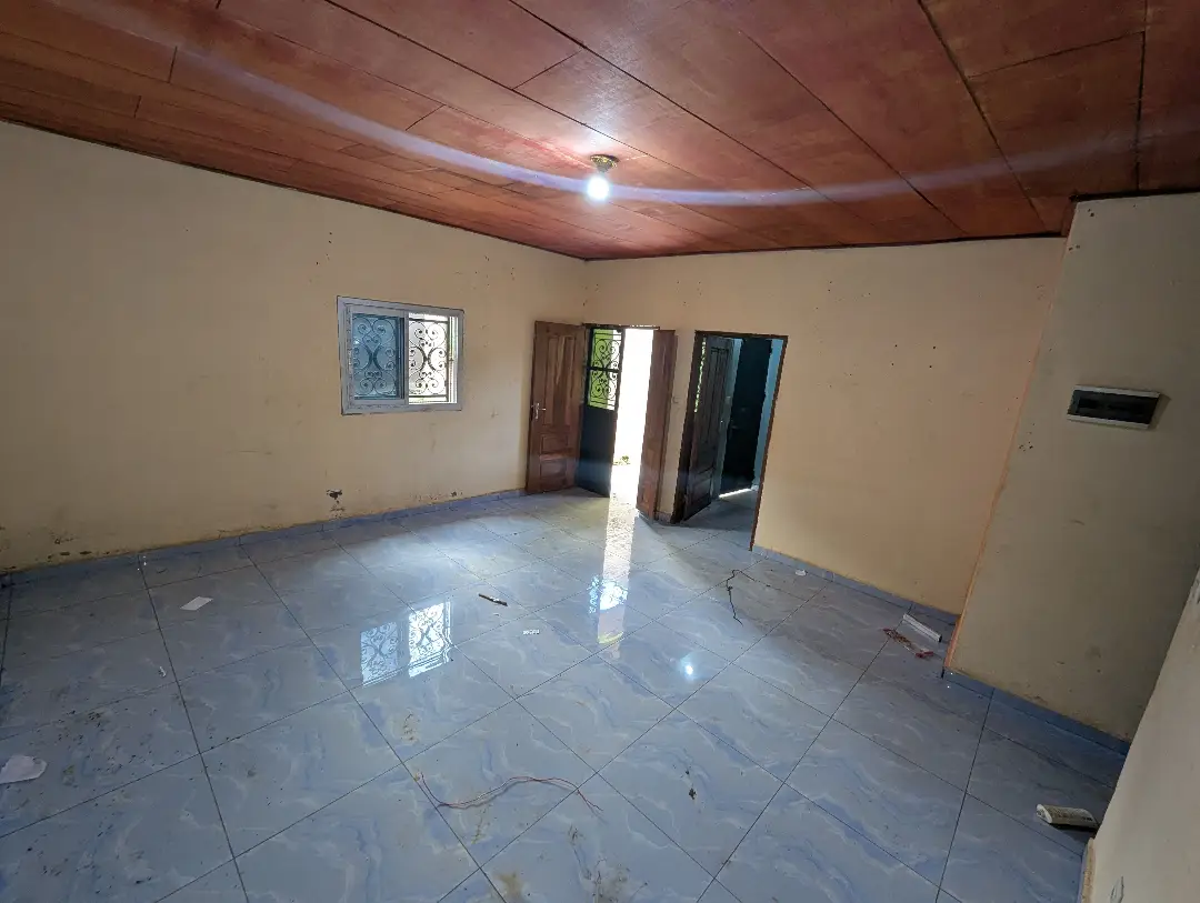 Appartement moderne à louer à Bafoussam Mairie Rural - Image 5