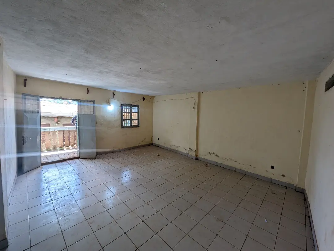 Appartement moderne à louer à Bafoussam Toket - Image 6