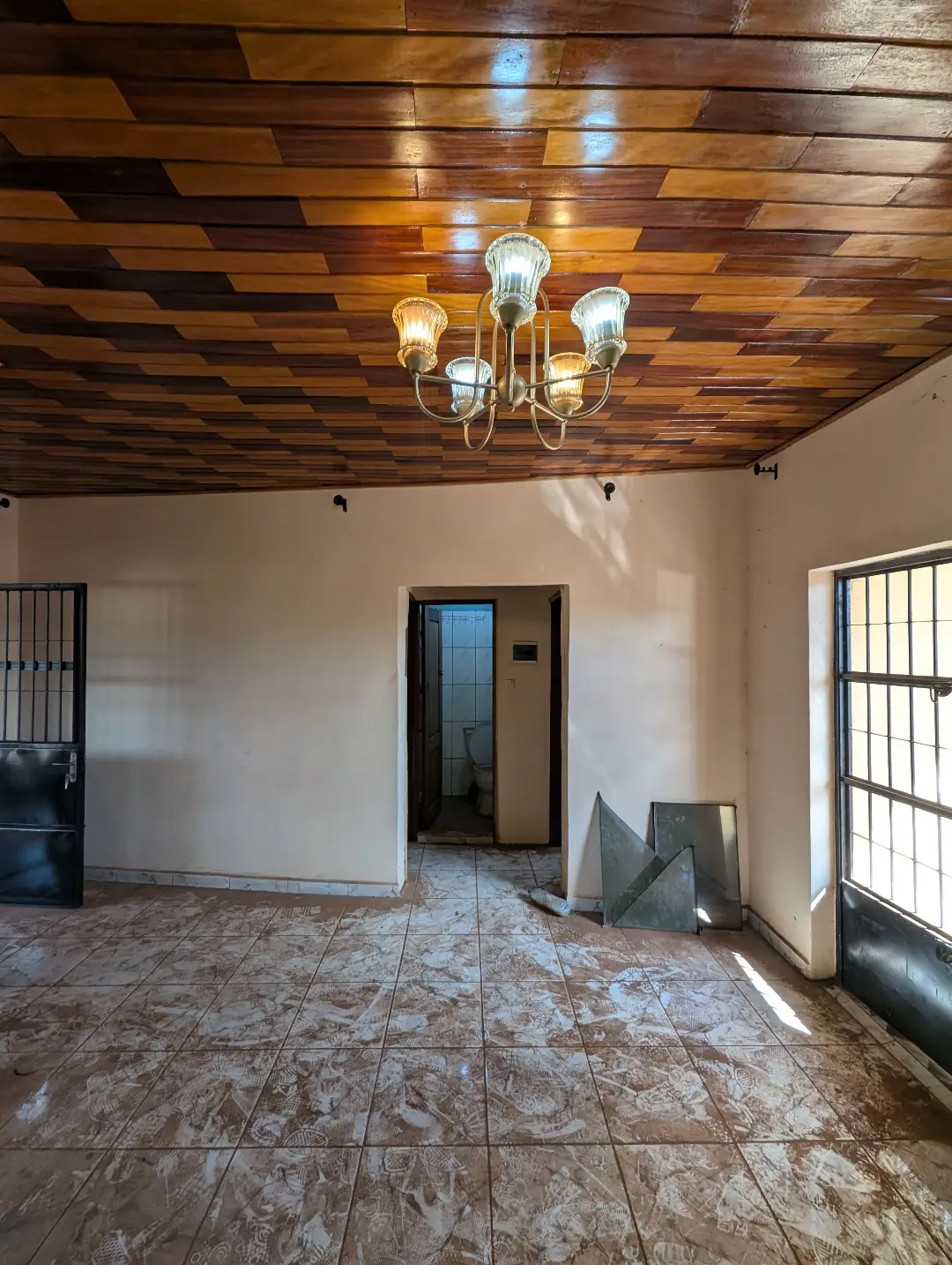 Appartement moderne à louer à Bafoussam Carrefour Ekoule - Image 6