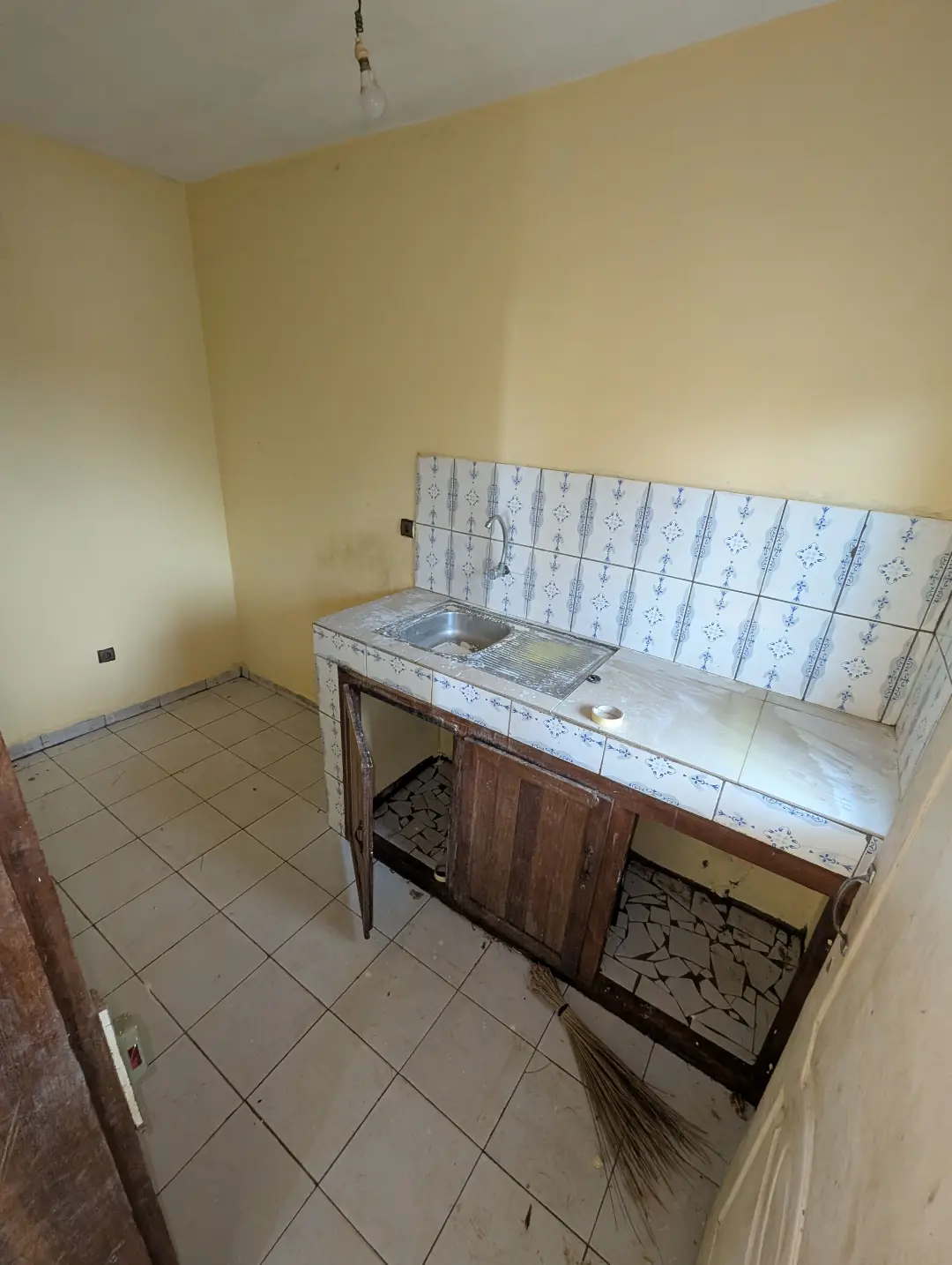 Appartement moderne à louer à Bafoussam 1ere Eveche - Image 6