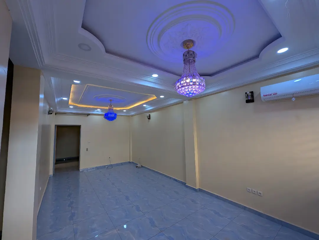 Appartement moderne à louer à Bafoussam 2eme Carrefour Eveche - Image 6