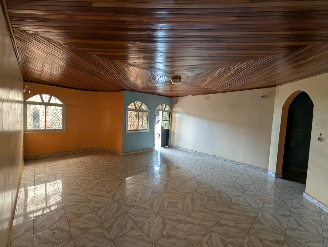 Appartement moderne à louer à Bafoussam Madelon - Image 6