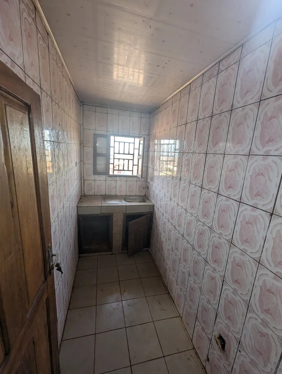 Appartement moderne à louer à Bafoussam Stade Municipal - Image 6