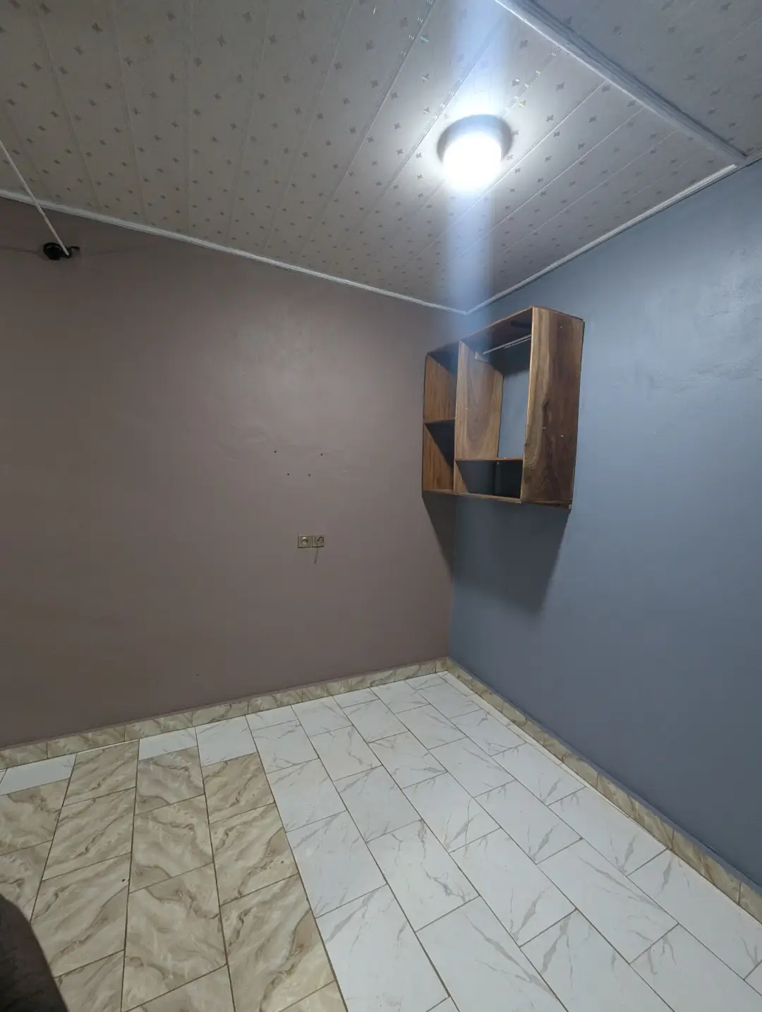 Chambre moderne à louer à Bafoussam Socada - Image 6