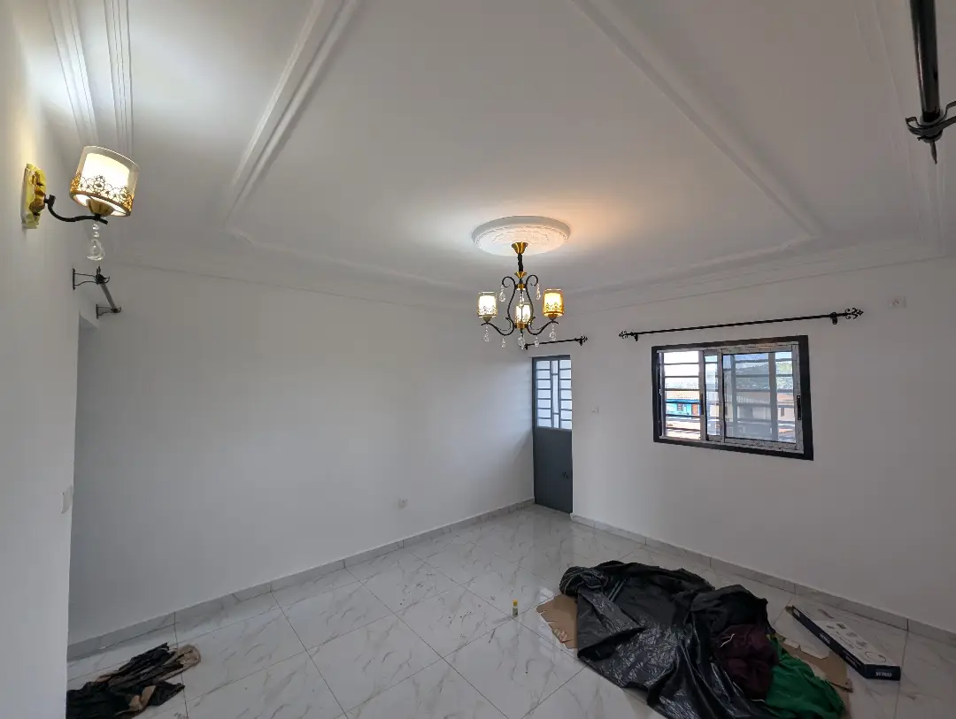 Studio moderne à louer à Bafoussam Mairie Rural - Image 6