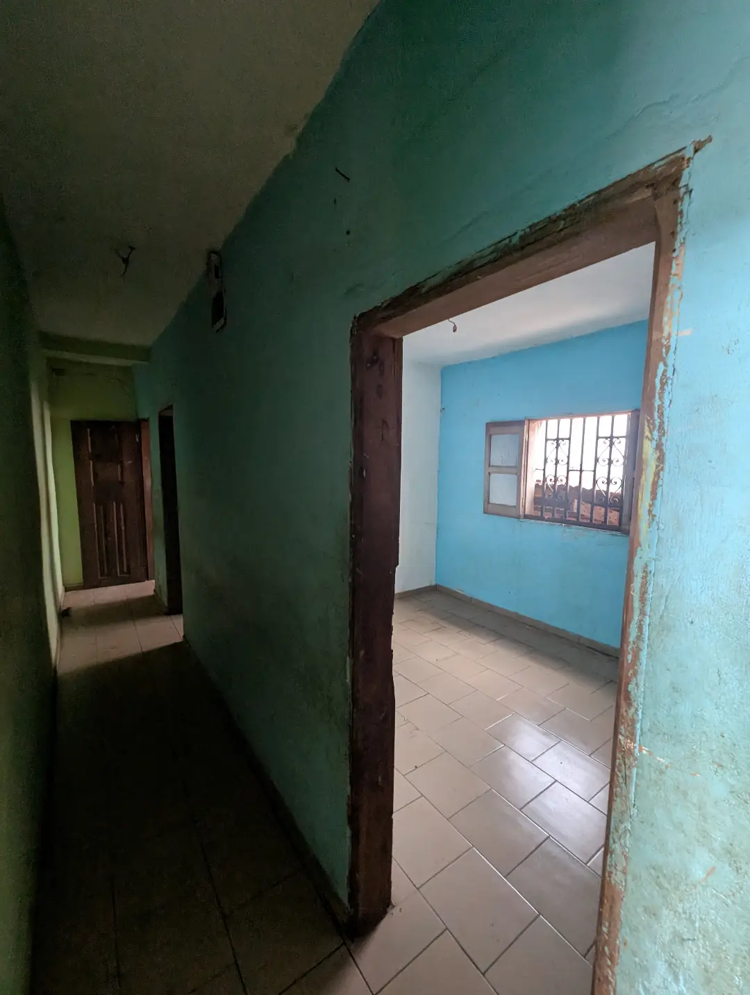 Studio moderne à louer à Bafoussam Colaco - Image 6